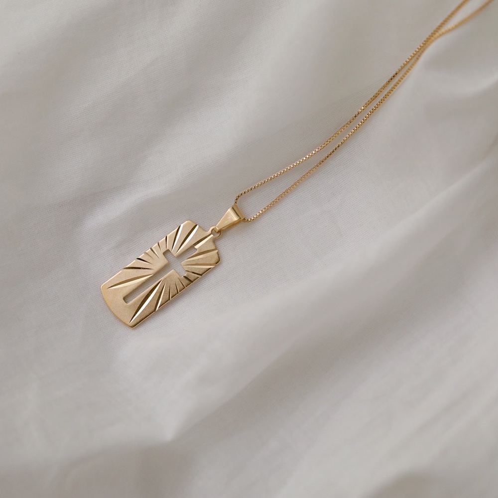 Cross Necklace | 18k Gold Filled - Picture 7 of 10